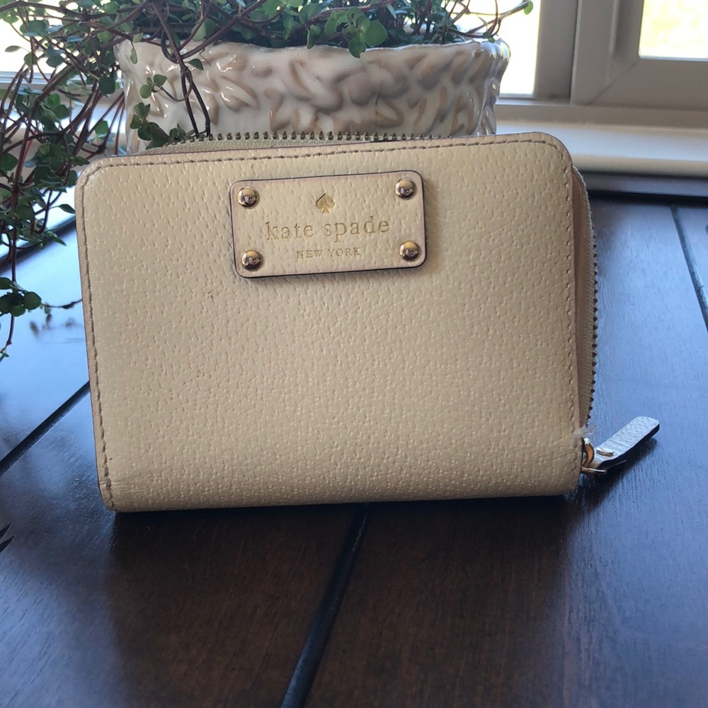 Kate Spade Cream Leather Wallet